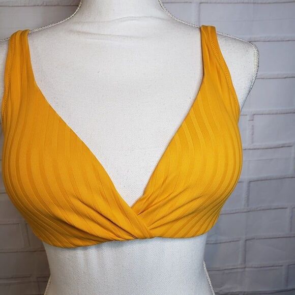 NEW Shade & Shore Mustard Yellow Twisted V Bikini Top womens 36B Swim - Picture 2 of 8